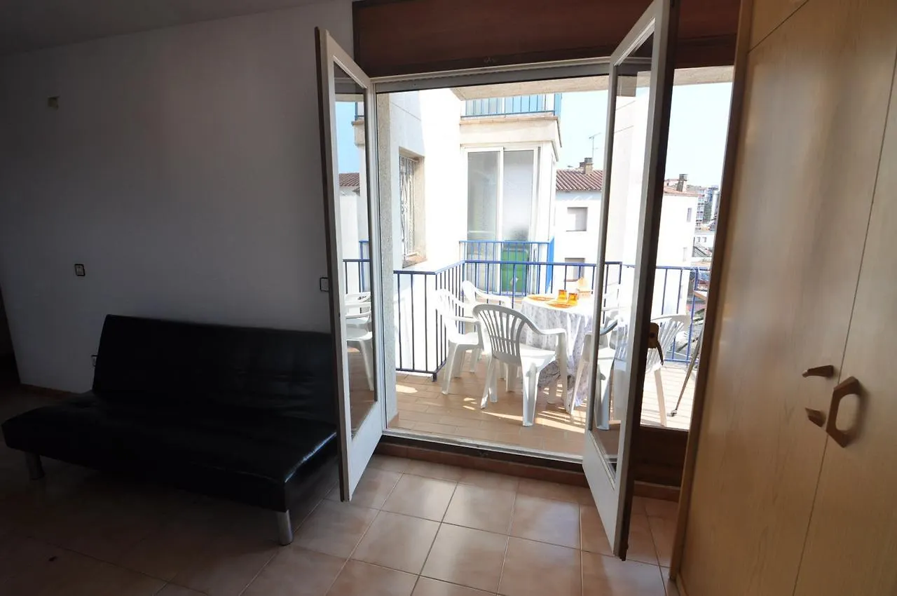 Rnet - Sol Y Playa Roses Apartment
